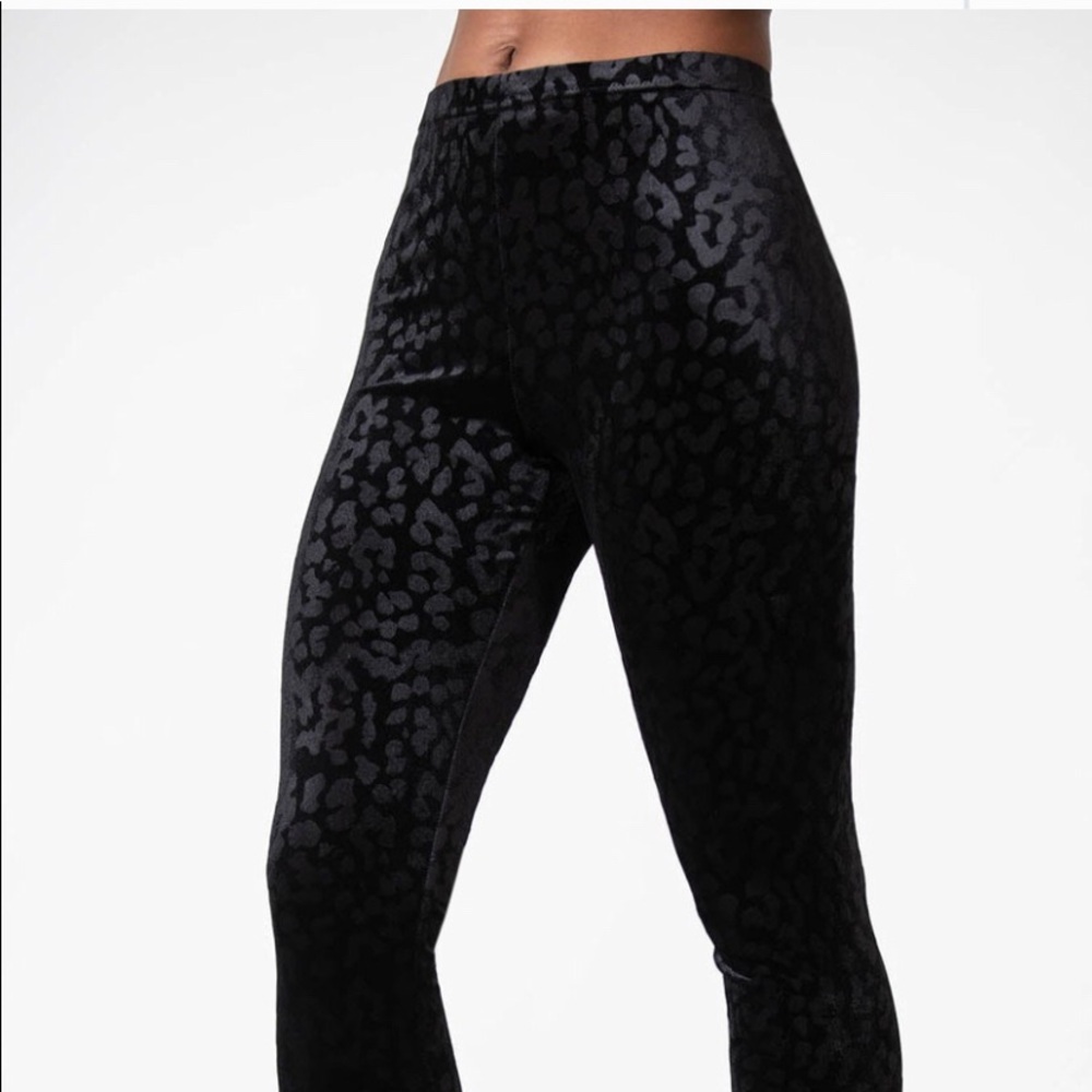 Caturday Leggings